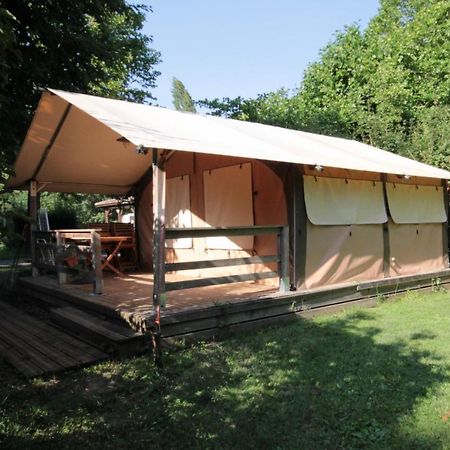 Camping L'Ilot Du Chail Sansais Экстерьер фото