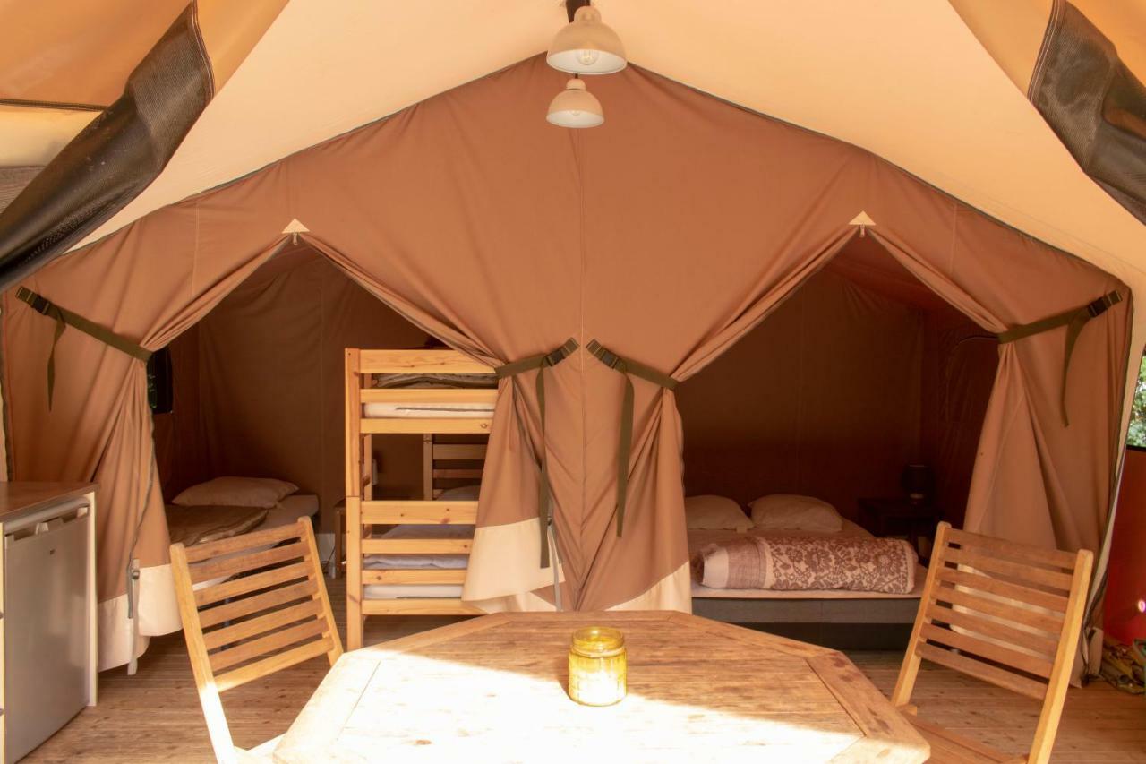 Camping L'Ilot Du Chail Sansais Экстерьер фото